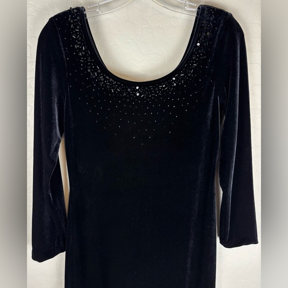 JR Nites Petites By Caliendo Beaded Velvet Long Sleeve Maxi USA 8P Black 1287 - Picture 2 of 8